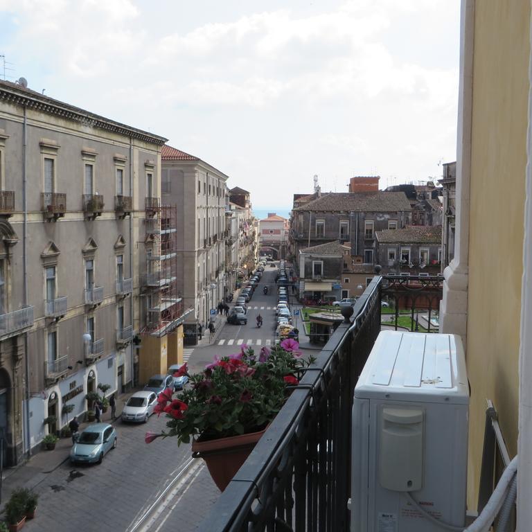 B&B Al Teatro Massimo Catania Room photo