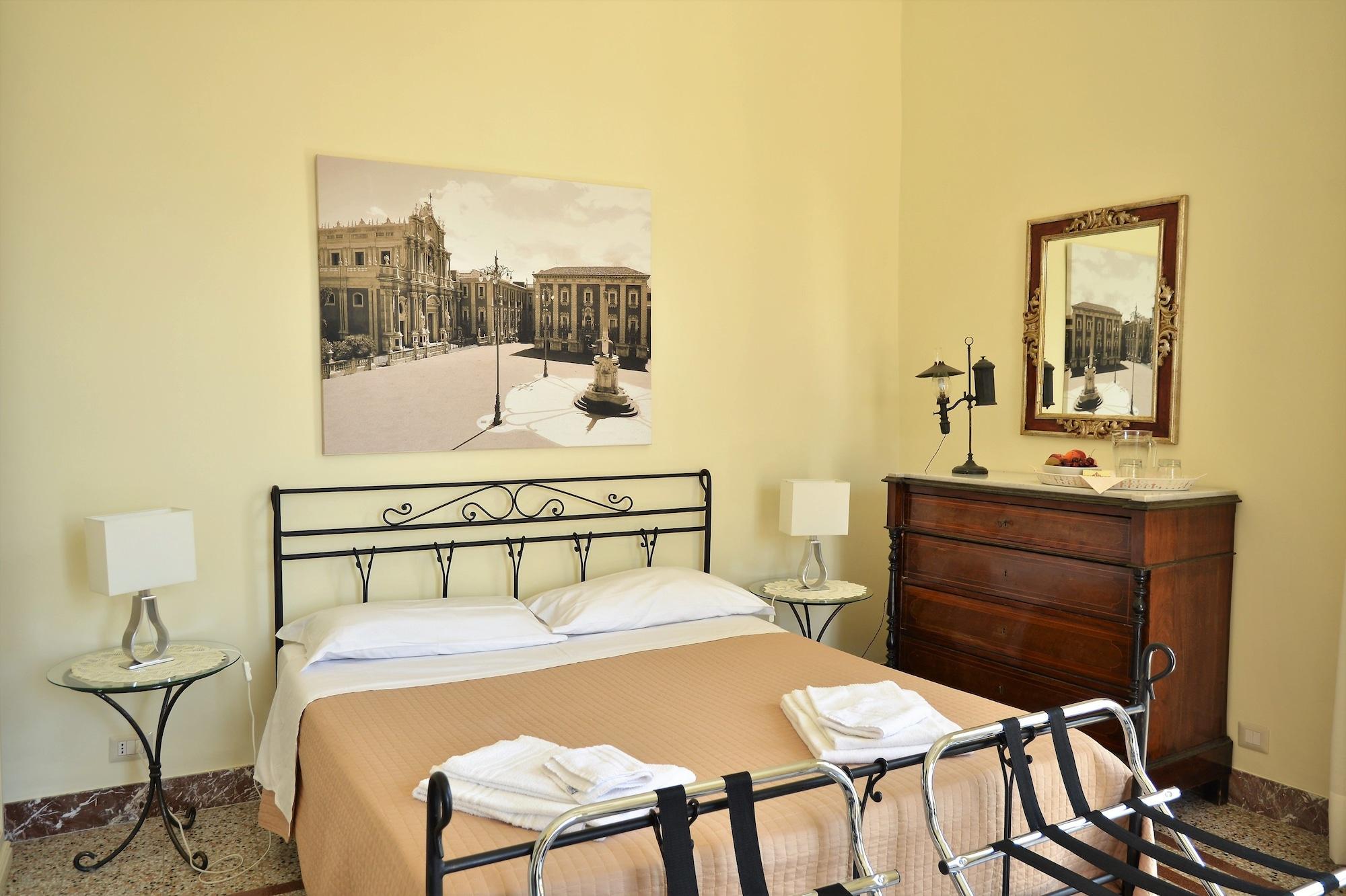 B&B Al Teatro Massimo Catania Exterior photo