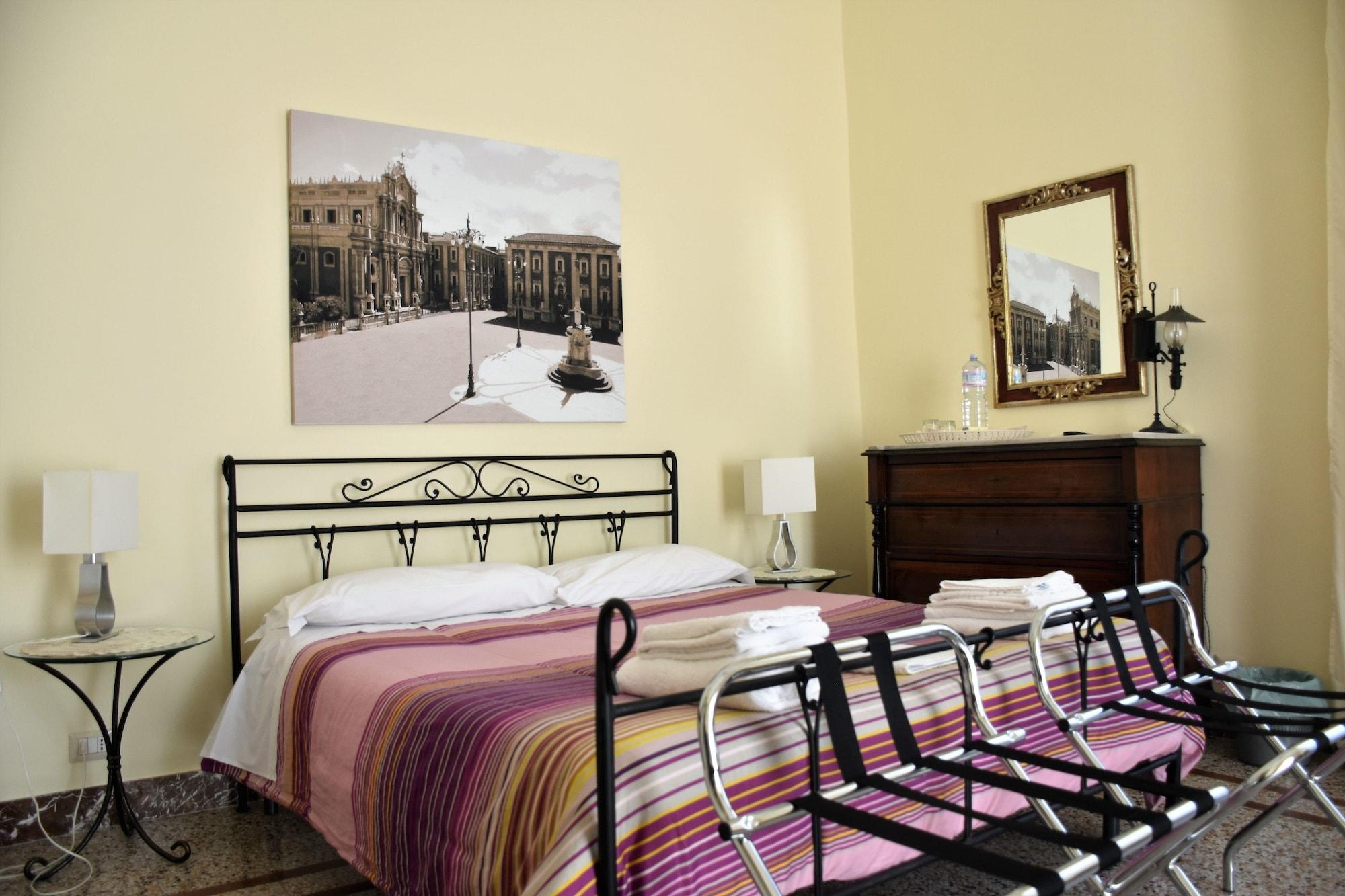 B&B Al Teatro Massimo Catania Exterior photo